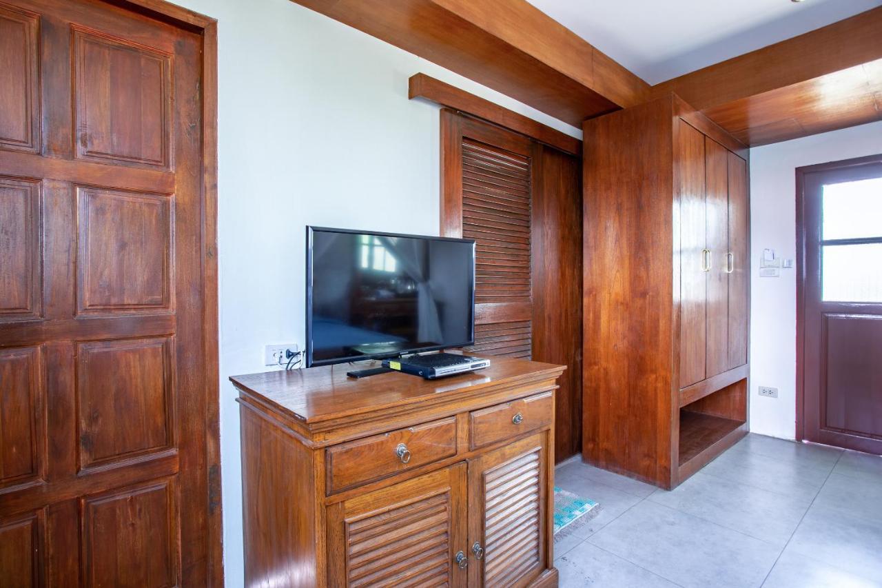 Oyo 1093 De Nawarat Chiang Mai Boutique Apartment Buitenkant foto