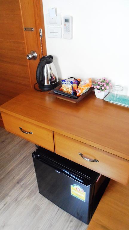 Oyo 1093 De Nawarat Chiang Mai Boutique Apartment Kamer foto